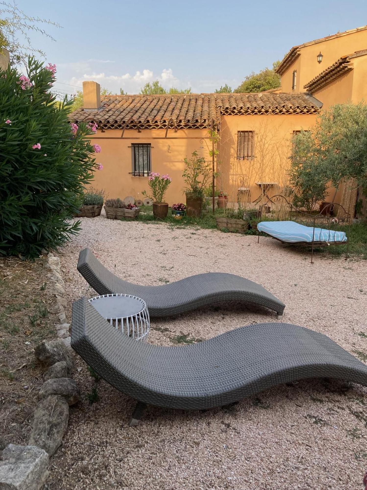 La Petite Garrigue Villa Mérindol Eksteriør bilde