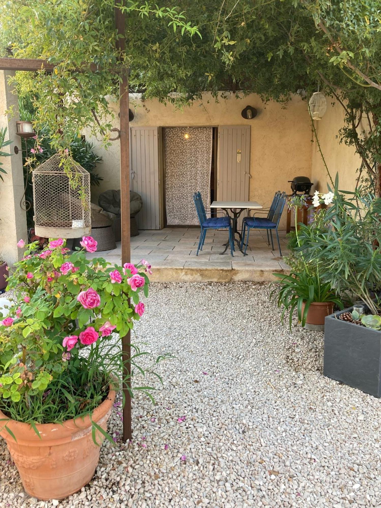 La Petite Garrigue Villa Mérindol Eksteriør bilde